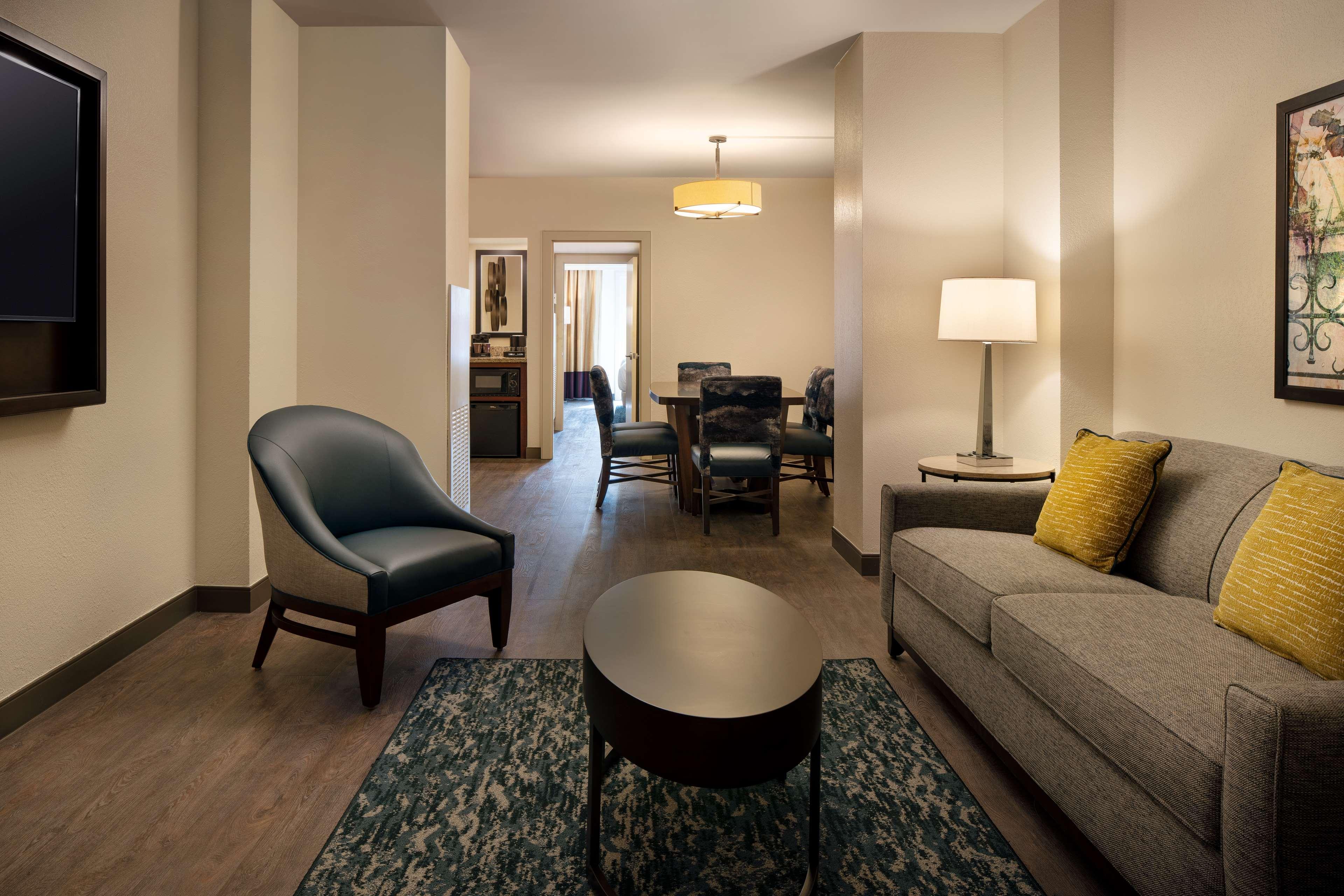 Embassy Suites By Hilton New Orleans Convention Center Eksteriør bilde